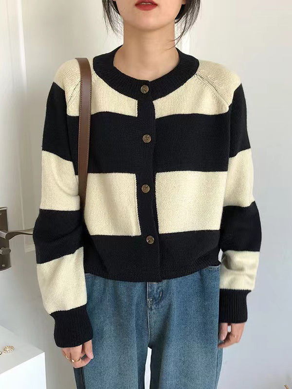 Polished Cardigan with an Effortless Classic Look