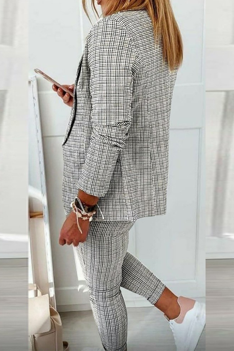 Beautifully Finished Garment in a Timeless Design