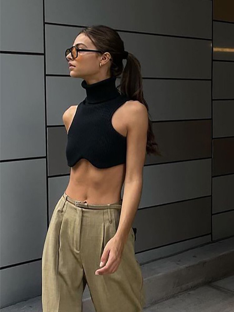 Polished Top with an Effortless Classic Look