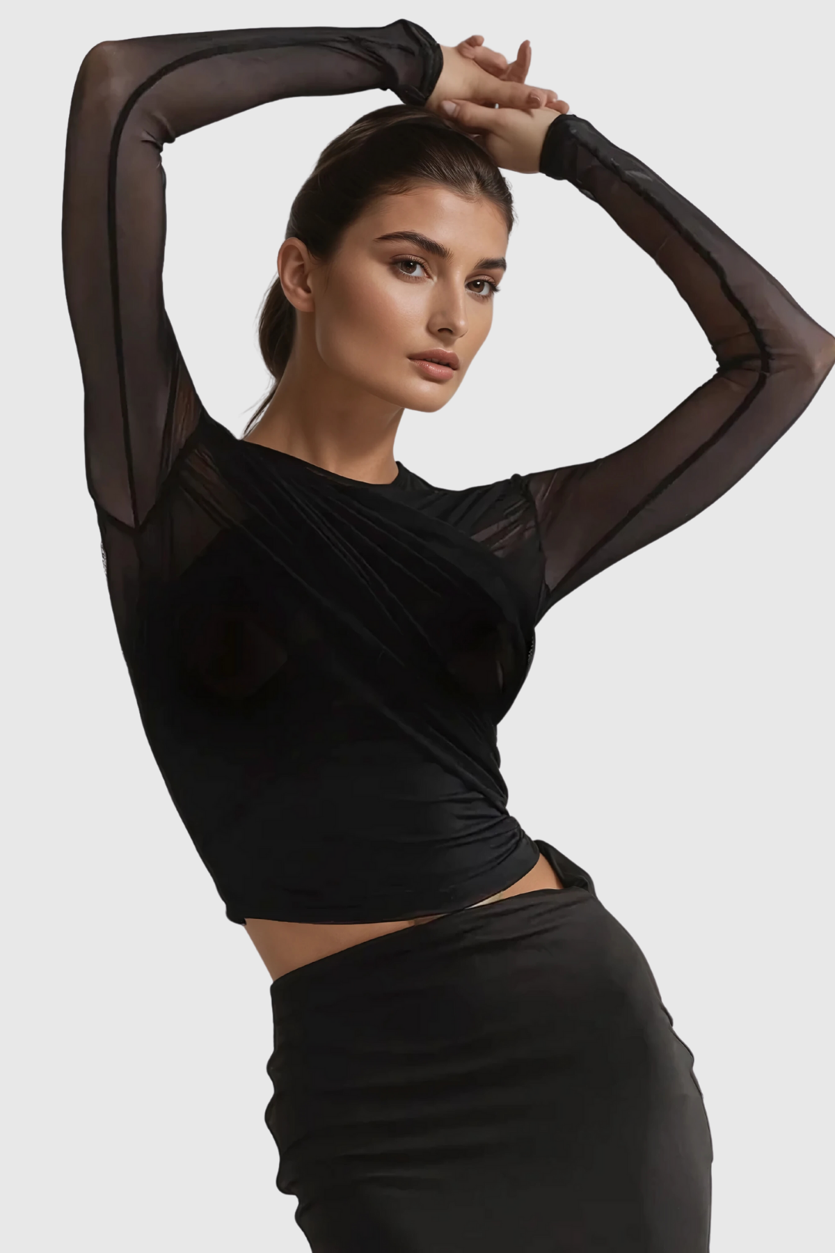 Well Tailored Top with a Graceful Silhouette