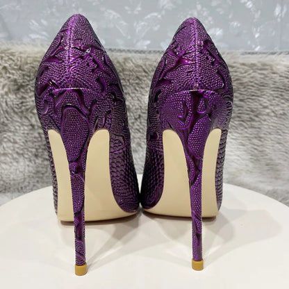 Well Tailored Shoes with a Graceful Silhouette
