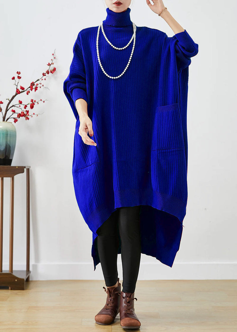 Classic Vintage Sweater with a Flattering Fit