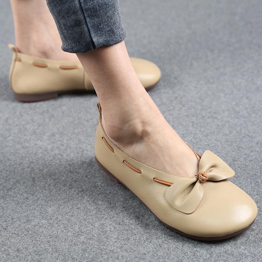 Well Tailored Shoes with a Graceful Silhouette