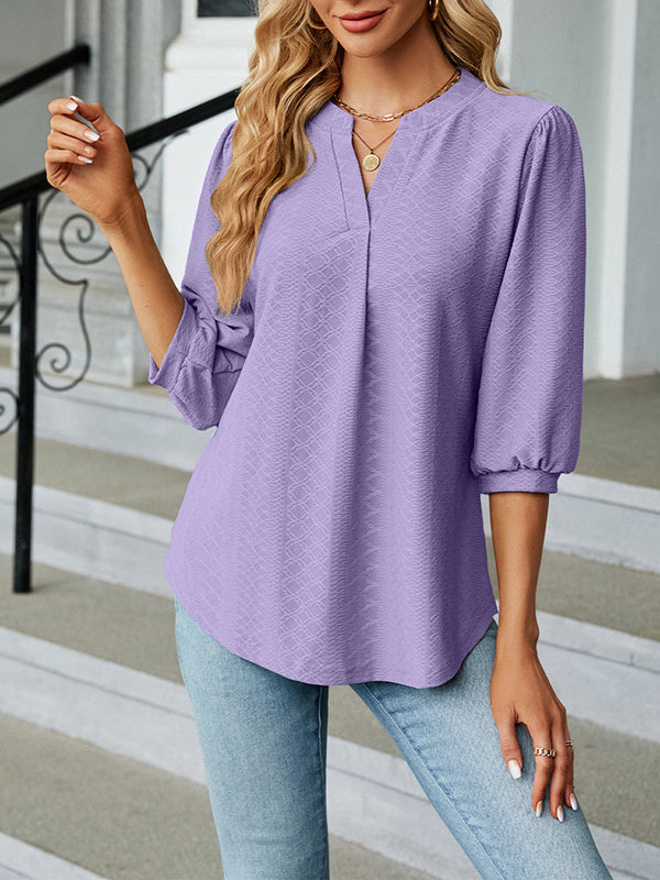Classic Vintage T-Shirt with a Flattering Fit
