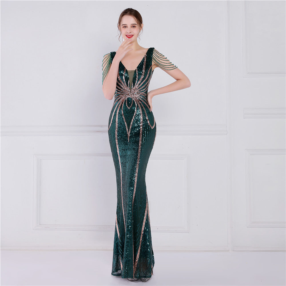 Gracefully Styled Dress for Any Occasion
