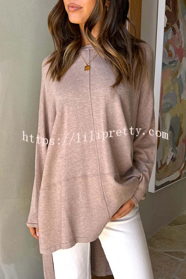 Effortlessly Elegant T-Shirt with a Timeless Design