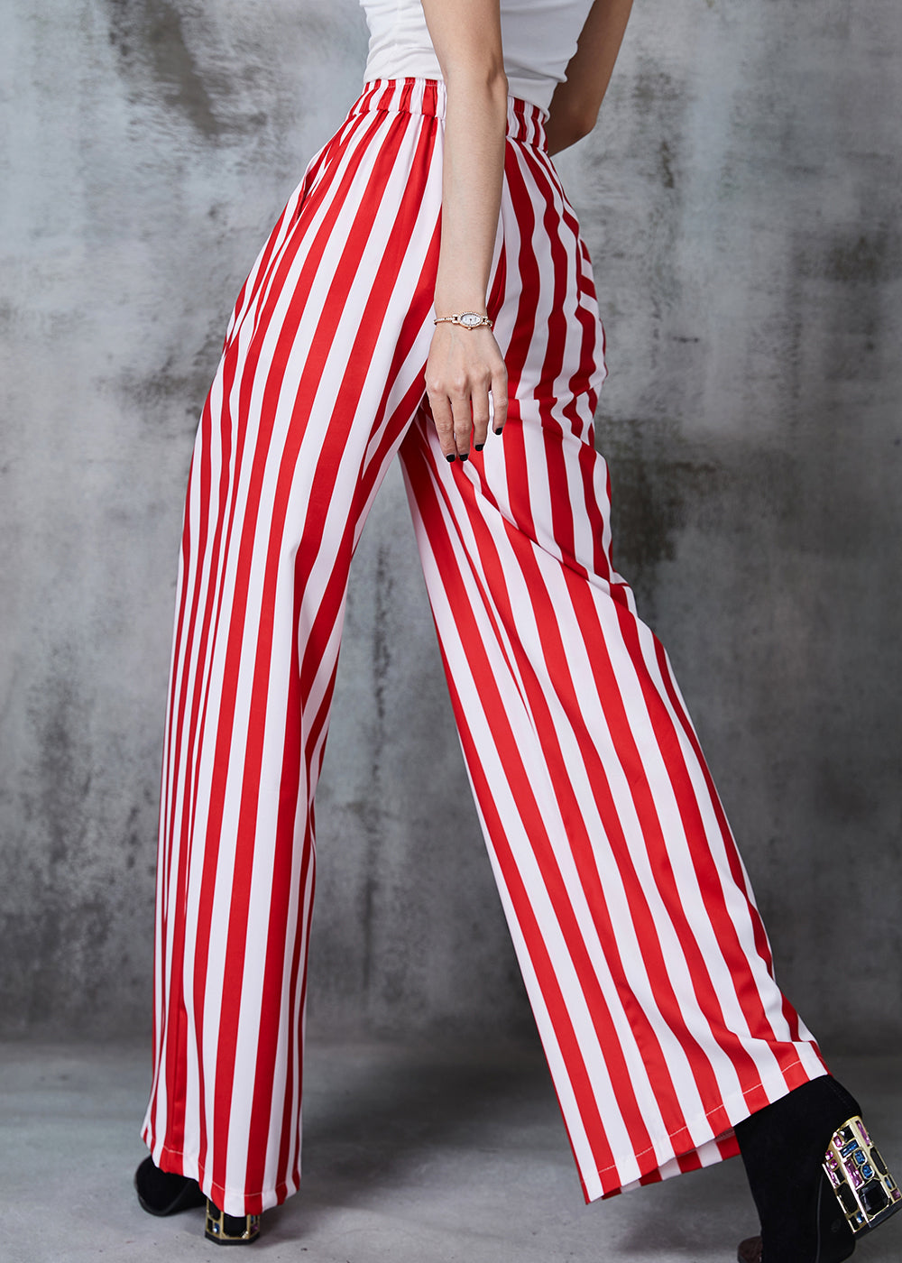 Classic Vintage Pants with a Flattering Fit