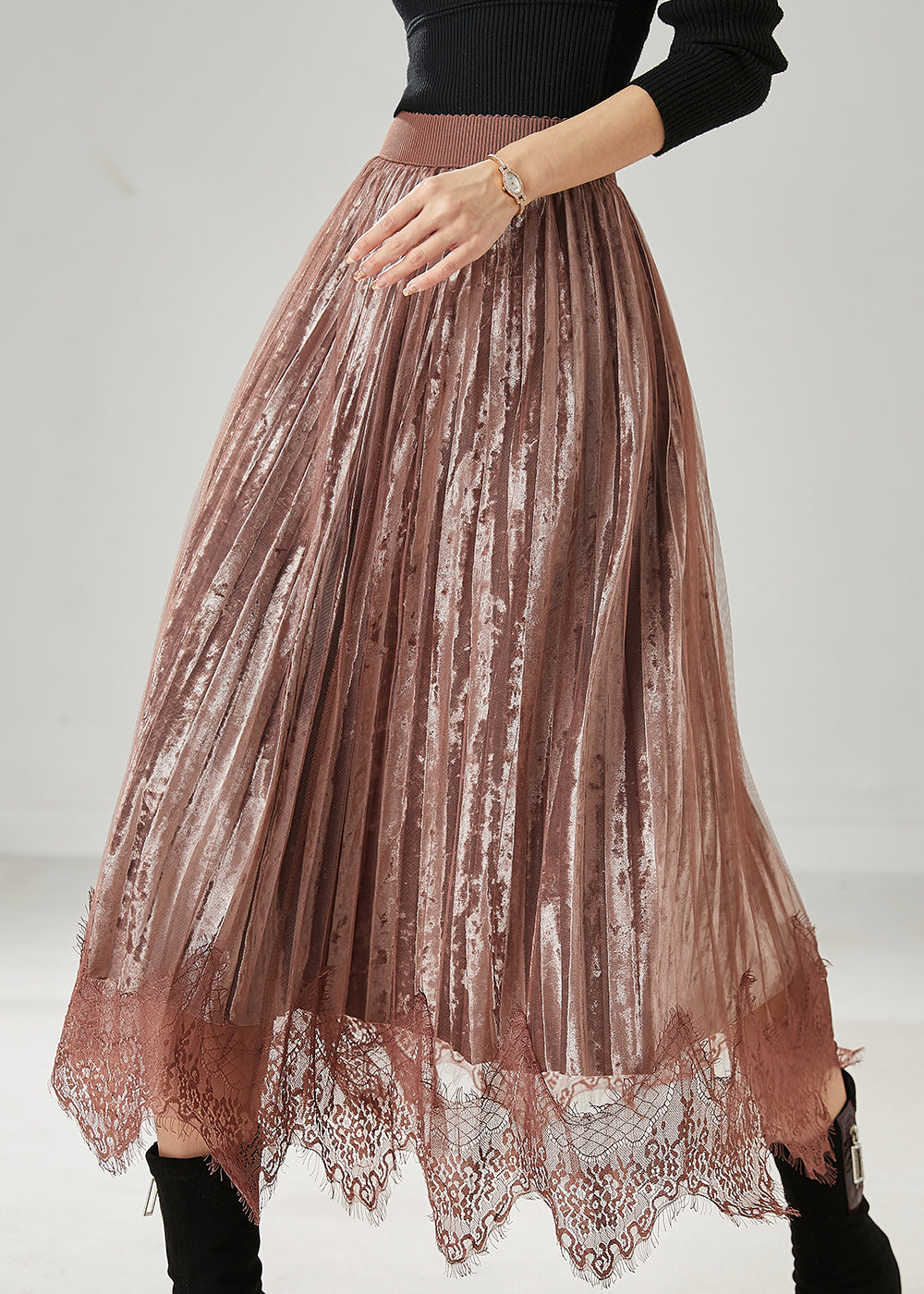 Well Tailored Garment with a Graceful Silhouette