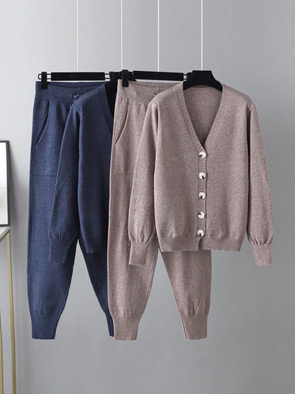 Sophisticated Cardigan with a Clean Classic Look