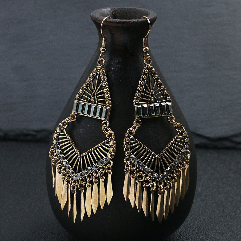 Elegantly Styled Garment for Everyday Wear