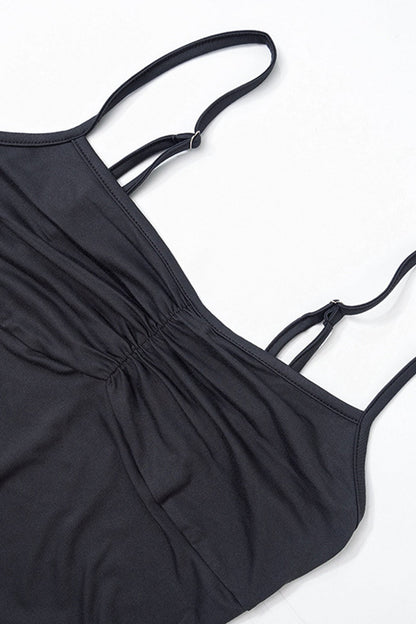Gracefully Styled Garment for Any Occasion