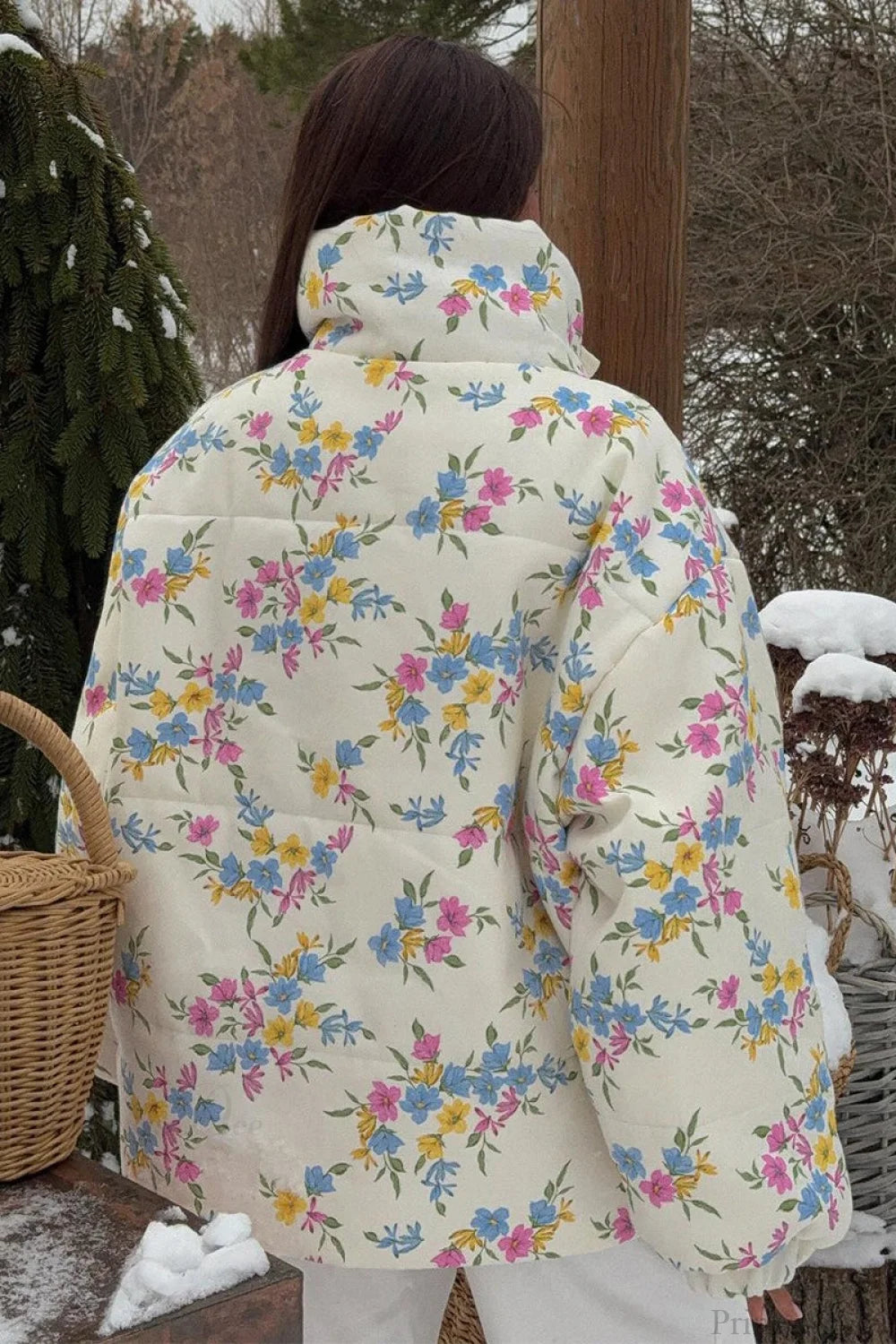 Effortlessly Elegant Coat with a Timeless Design