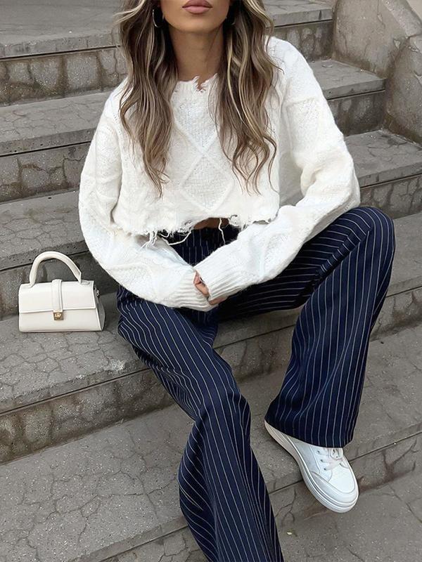Sophisticated Pants with a Clean Classic Look
