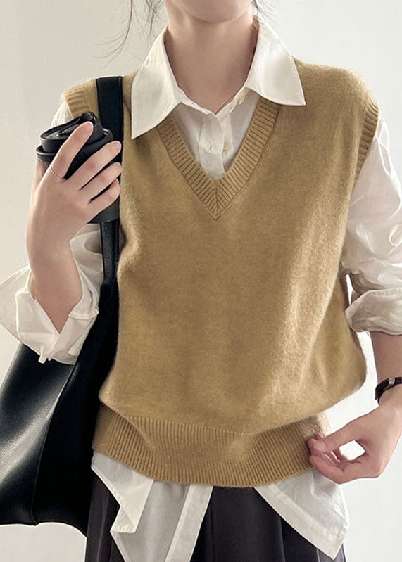 Sophisticated Coat with a Clean Classic Look