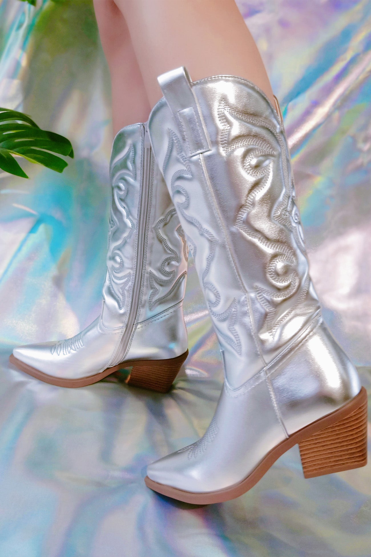 Elegantly Styled Boots for Everyday Wear