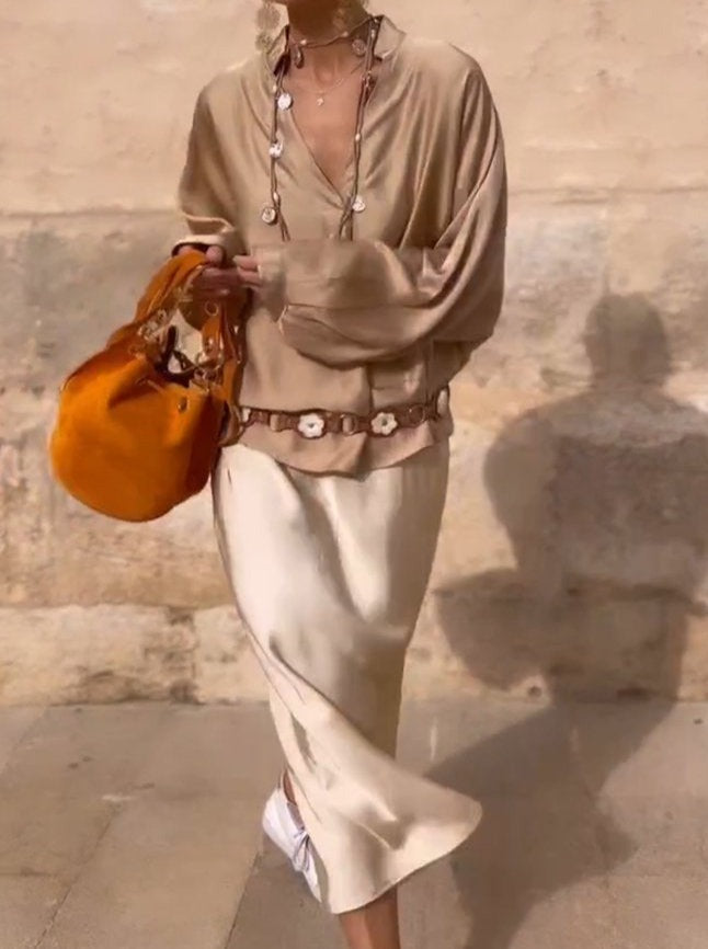 Classic Vintage & Enduringly Stylish Top