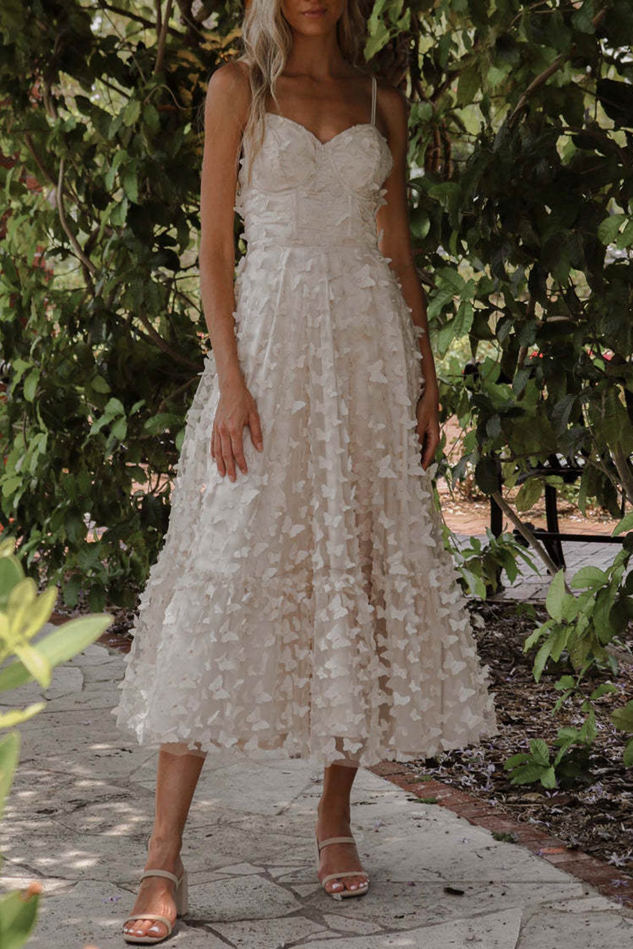 Classic Vintage & Enduringly Stylish Dress