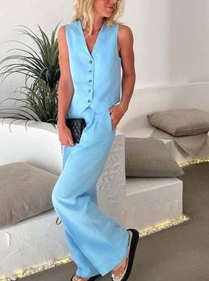 Gracefully Styled Garment for Any Occasion