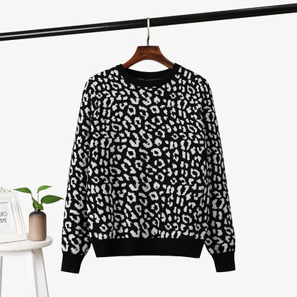 Beautifully Finished Sweater in a Timeless Design