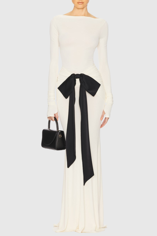 Gracefully Styled Garment for Any Occasion