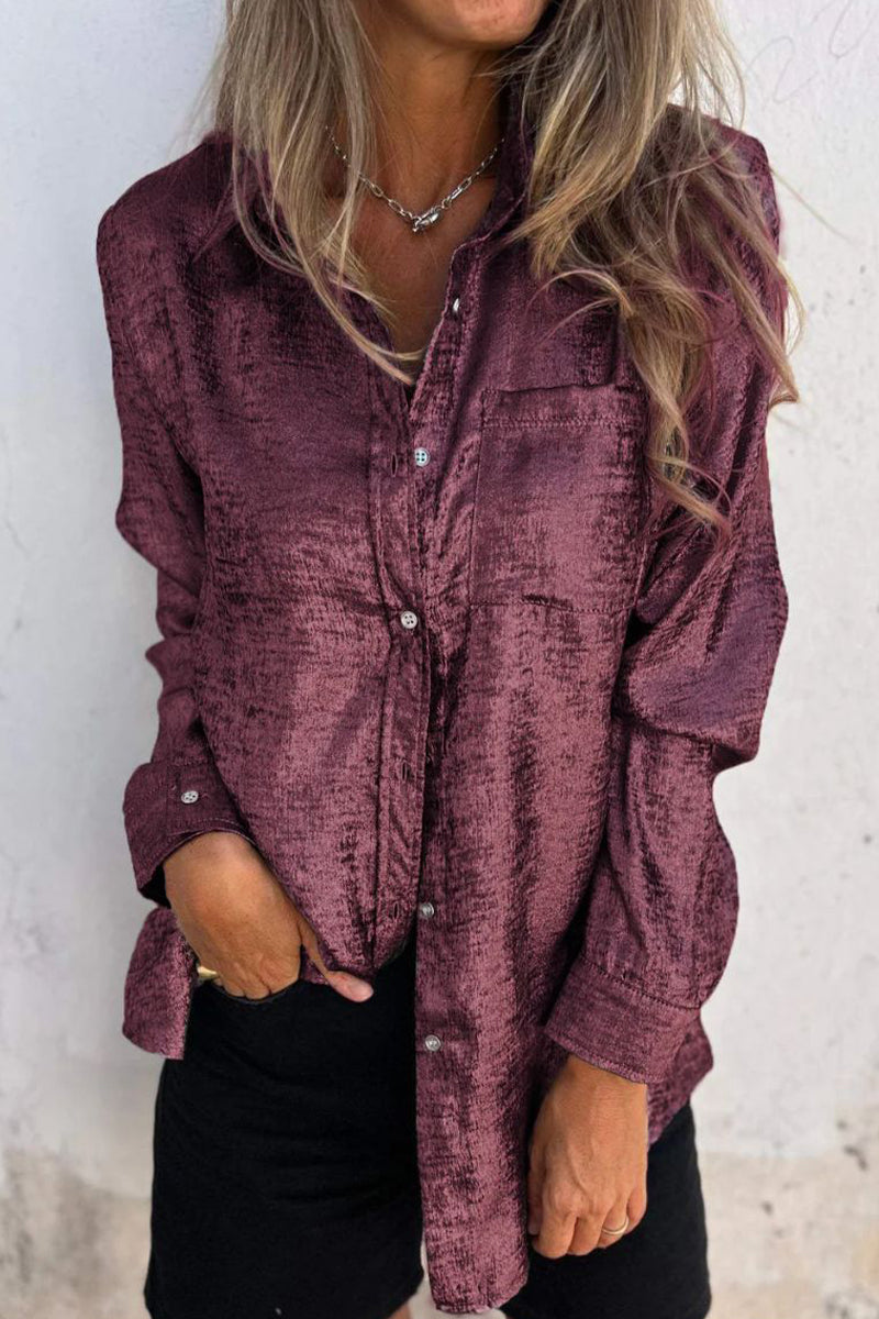 Effortlessly Elegant Top with a Timeless Design