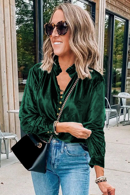 Polished Top with an Effortless Classic Look