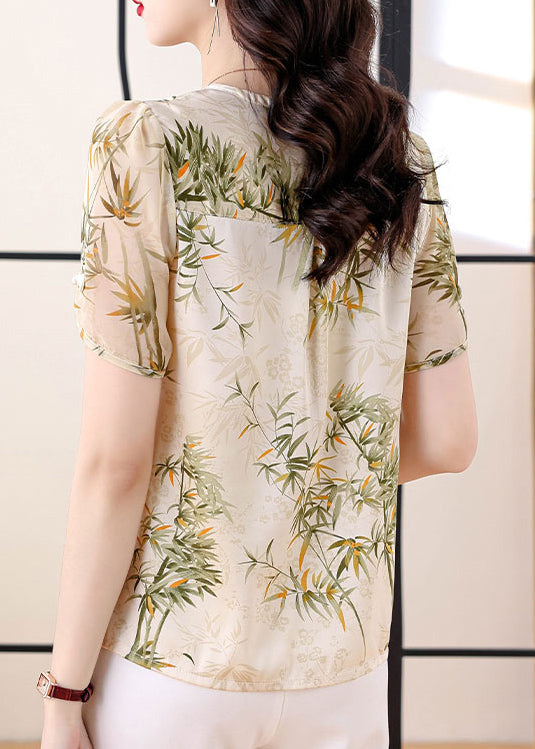 Polished Blouse with an Effortless Classic Look
