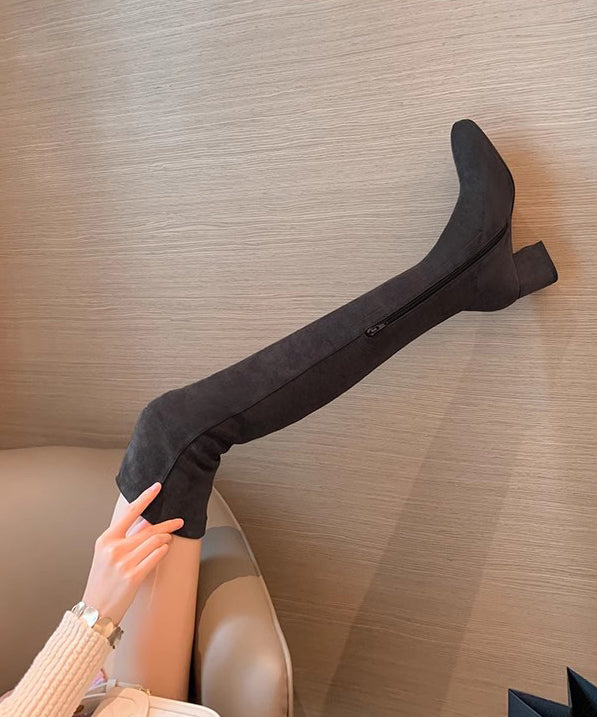 Polished Boots with an Effortless Classic Look