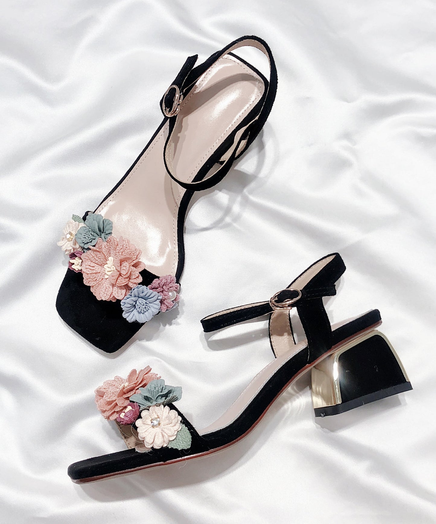 A Vintage Style Sandals with Delicate Timeless Details