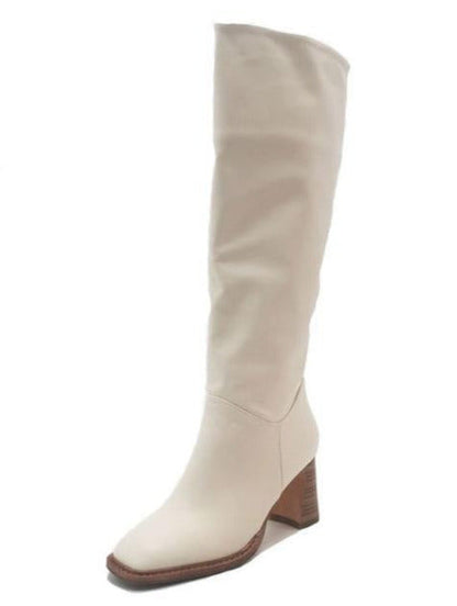 Polished Boots with an Effortless Classic Look