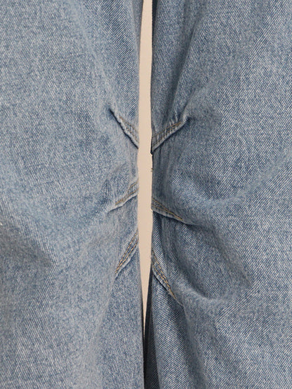 Well Tailored Pants with a Graceful Silhouette