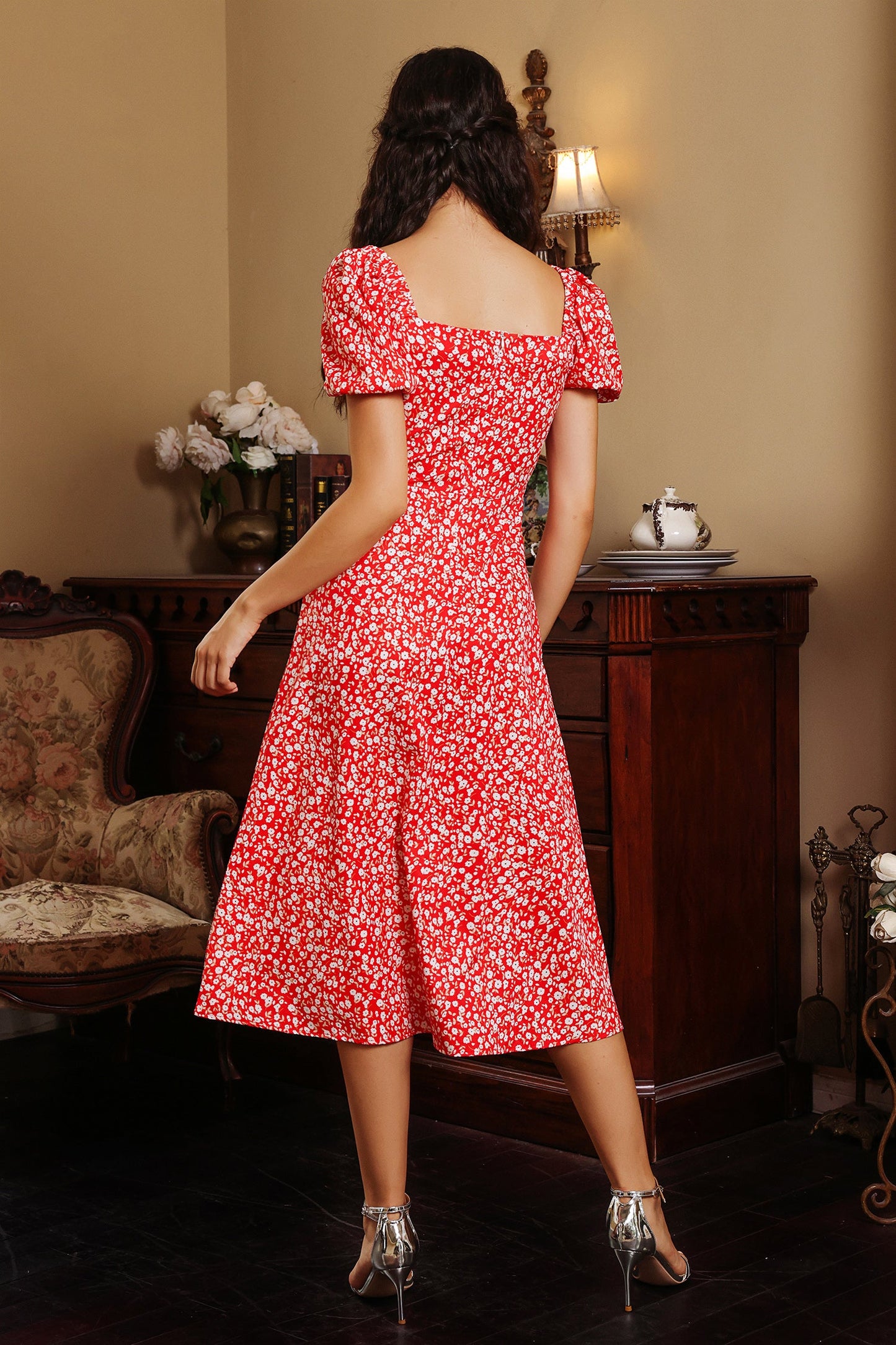 Elegantly Styled Dress for Everyday Wear