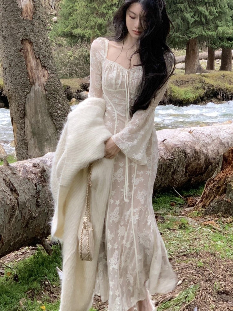 Beautifully Crafted Dress in a Classic Style