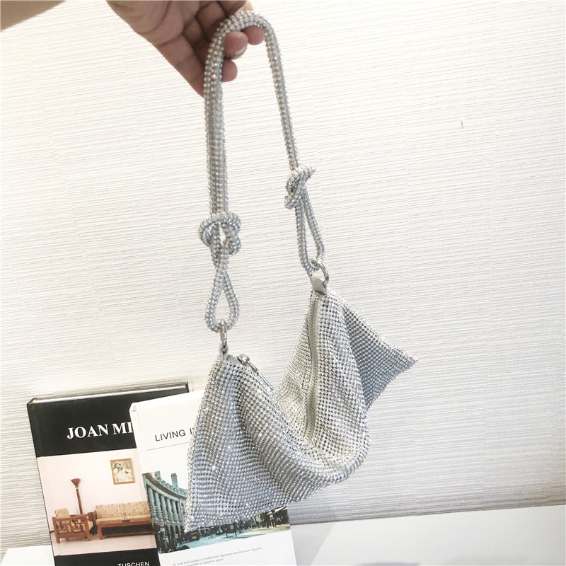 Polished Bag with an Effortless Classic Look