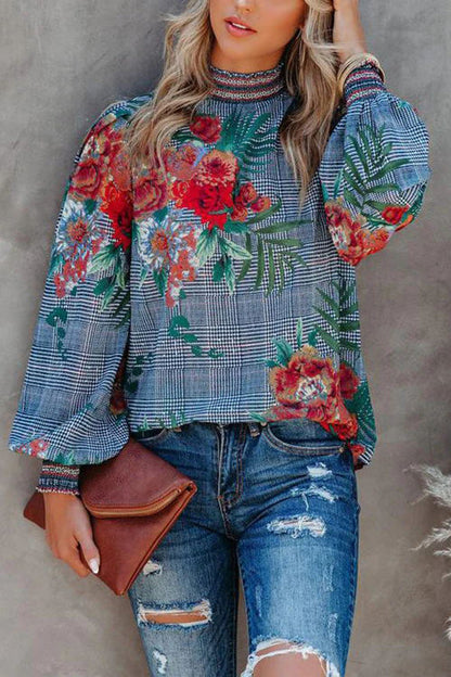 Classic Vintage & Enduringly Stylish Top