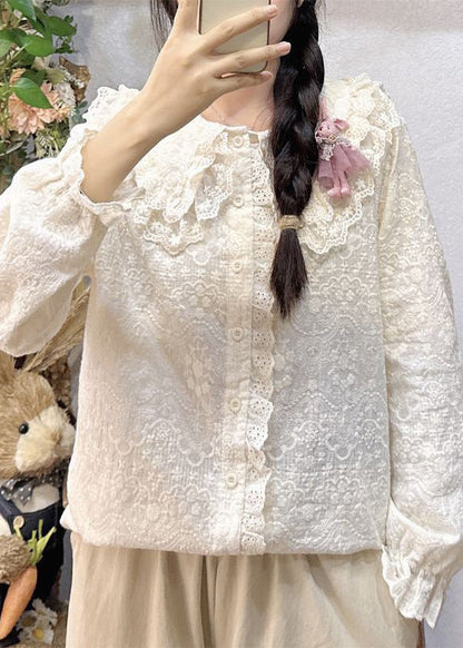 Well Tailored Shirt with a Graceful Silhouette