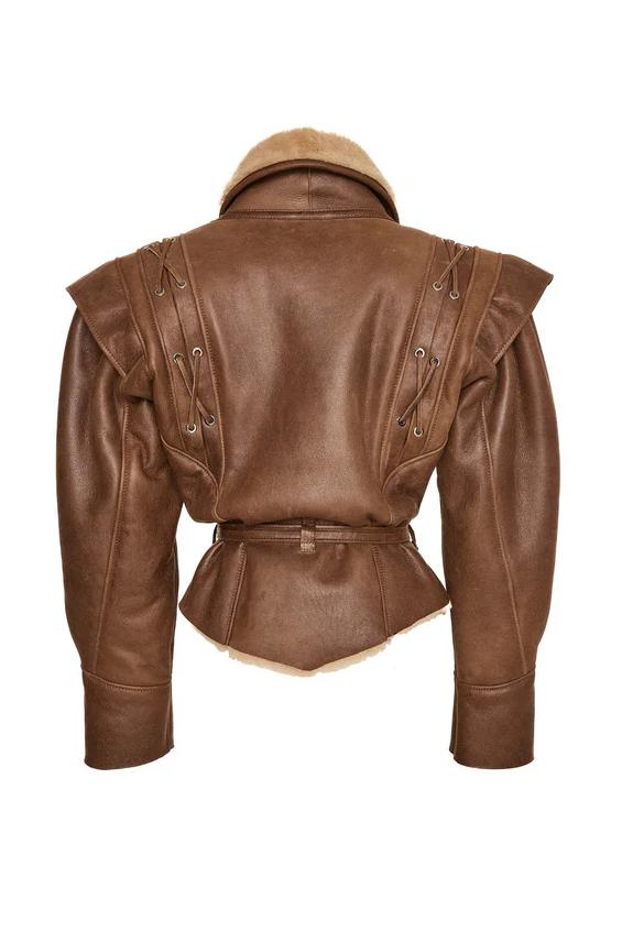 Beautifully Crafted Coat in a Classic Style