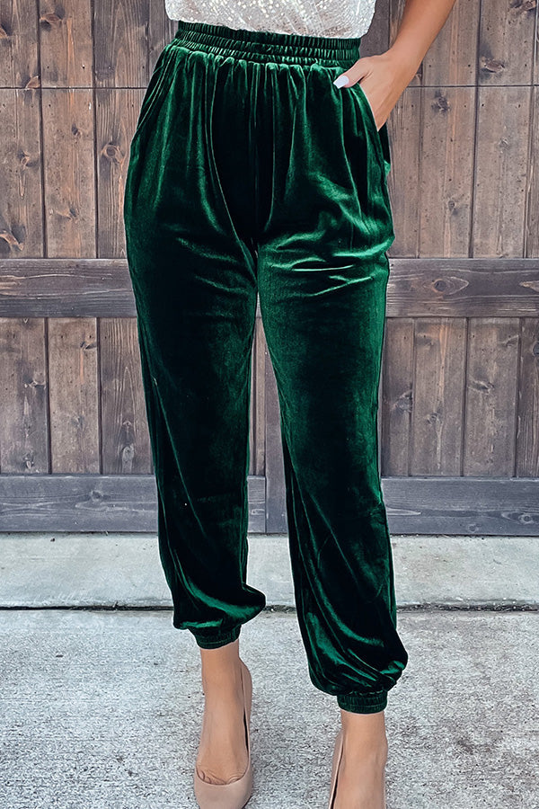 Elegantly Styled Pants for Everyday Wear