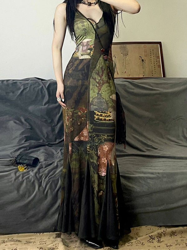 A Vintage Style Dress with Delicate Timeless Details