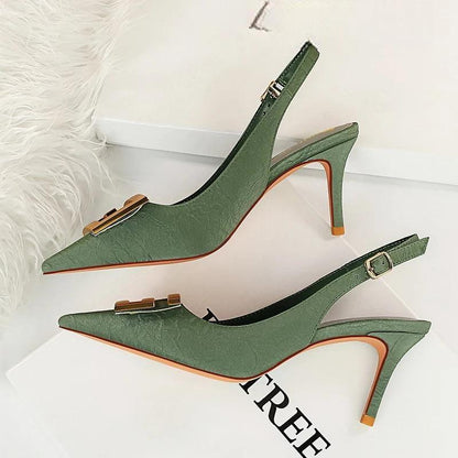 Effortlessly Elegant Heels with a Timeless Design