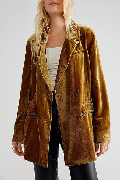 Beautifully Finished Garment in a Timeless Design