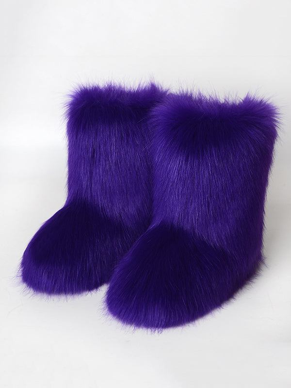 Effortlessly Elegant Boots with a Timeless Design