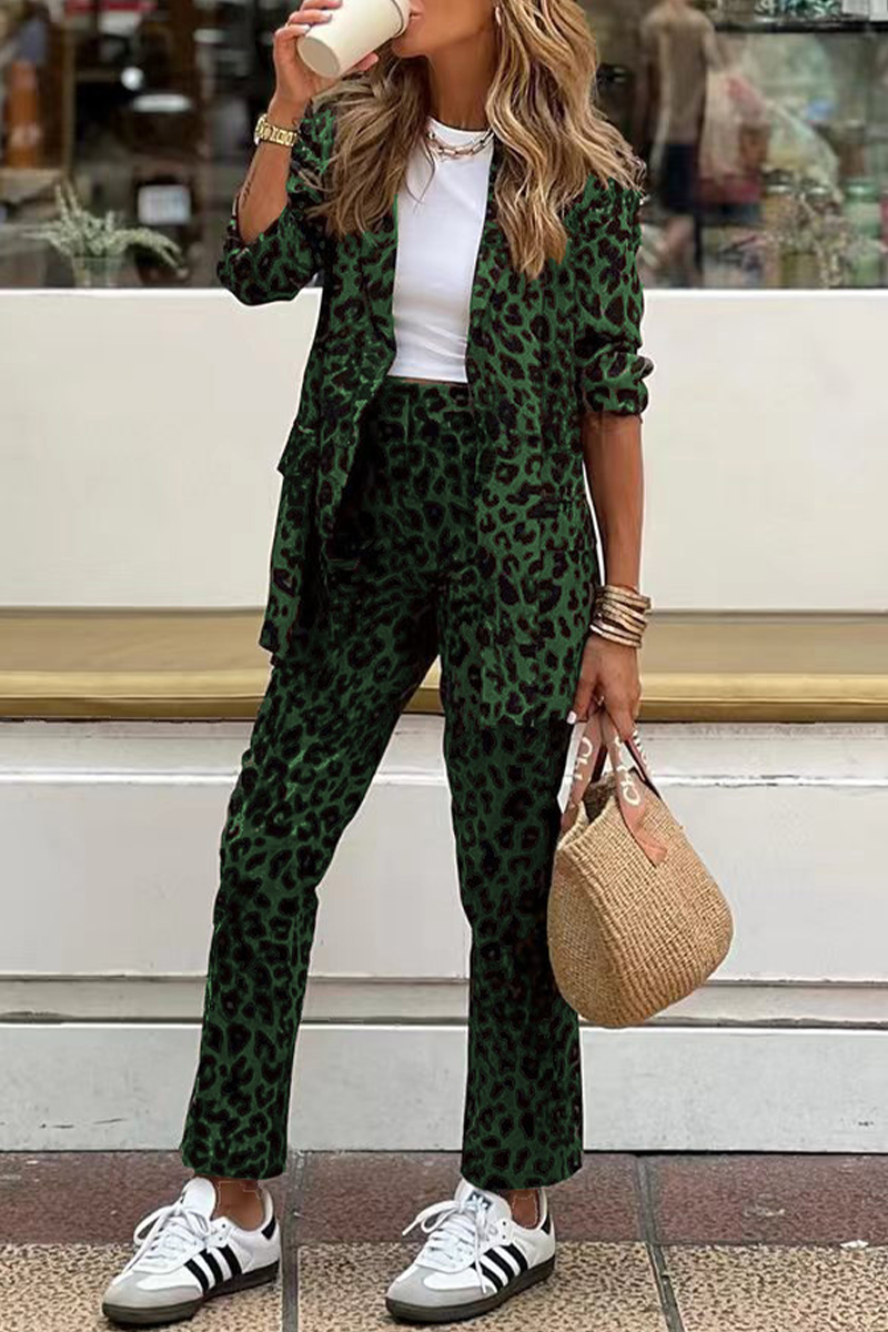 Well Tailored Garment with a Graceful Silhouette