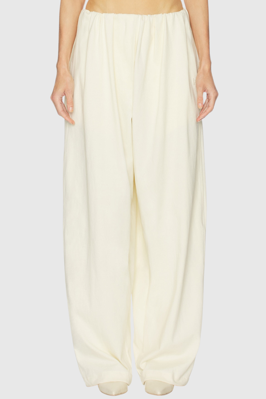 Beautifully Crafted Pants in a Classic Style