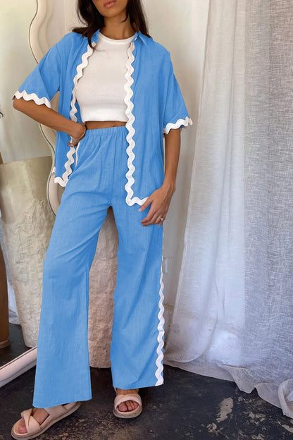Classic Vintage Blouse with a Flattering Fit