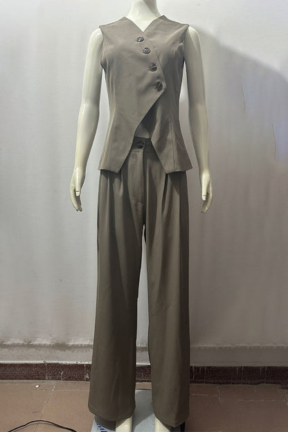 Polished Garment with an Effortless Classic Look