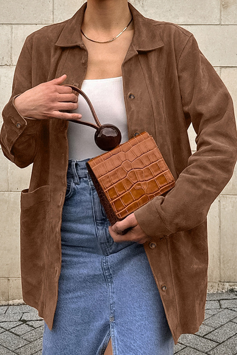 Effortlessly Elegant Garment with a Timeless Design
