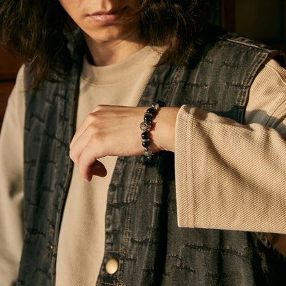 Well Tailored Garment with a Graceful Silhouette