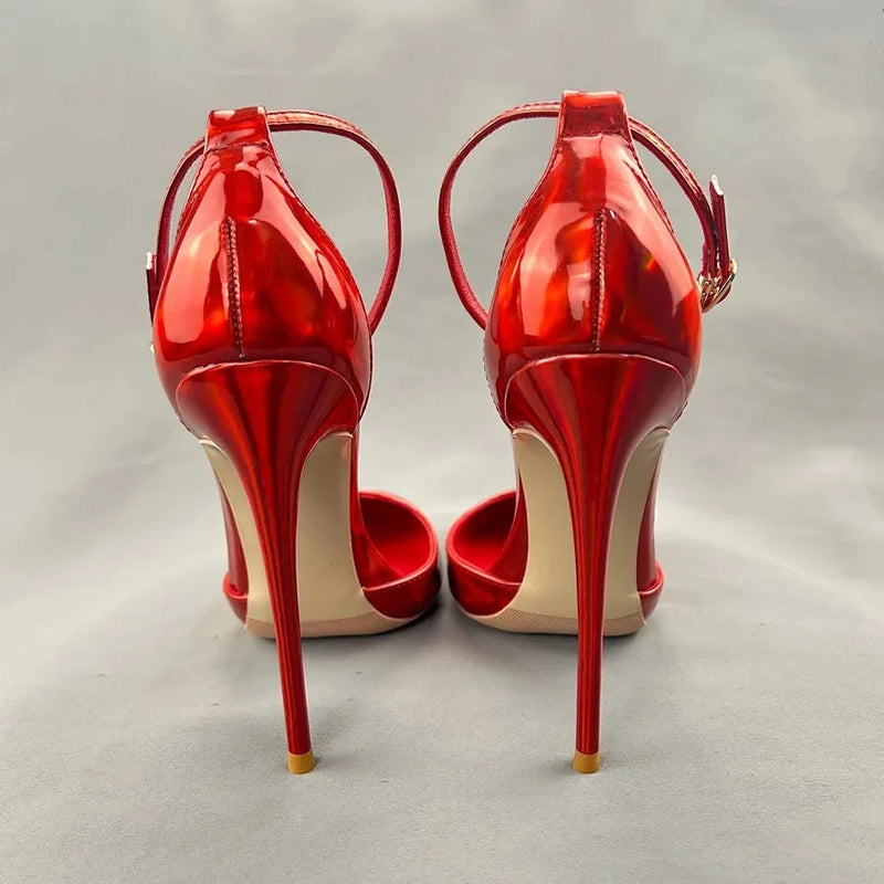 Classic Vintage Shoes with a Flattering Fit