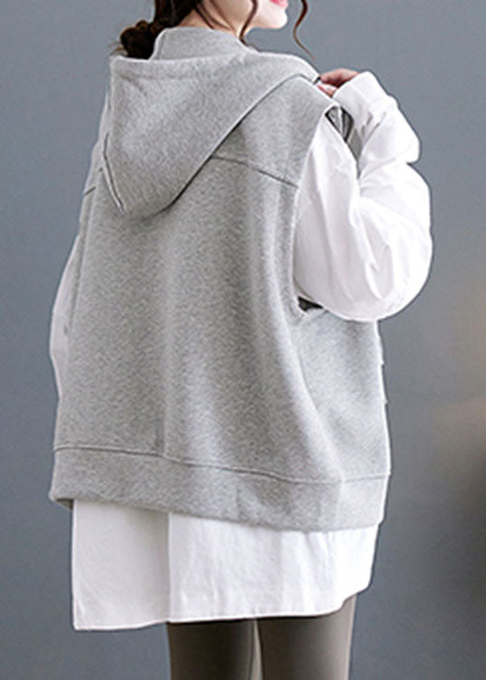 Effortlessly Elegant Coat with a Timeless Design